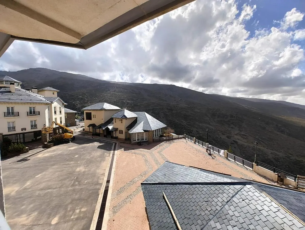 Ski Plaza Sierra Nevada&Zona Baja